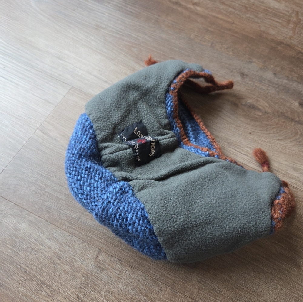 Vintage Lost Horizons 100% Wool Fair Isle Hat with Ear Flaps Multicolor - Picture 6 of 6
